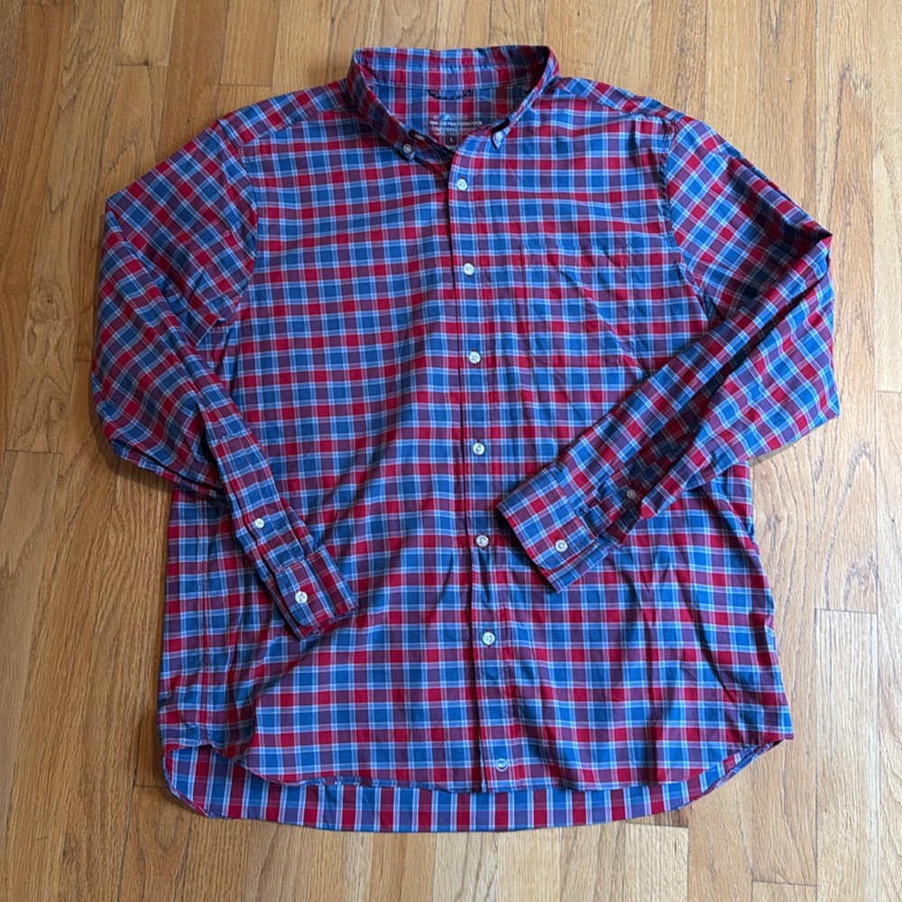 Vineyard Vines Large OTG On-the-go Red Velvet Plaid Button Down Shirt